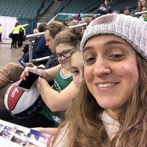 Meet your Posher, Anna